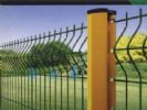 Curvy Wire Mesh Fence